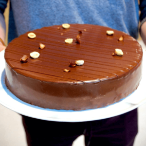 Świąteczne wegańskie ciasto czekoladowe
