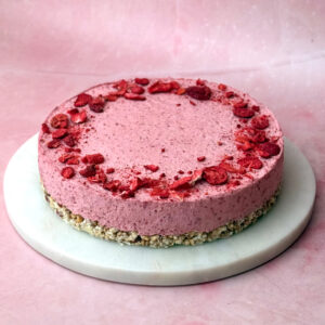 Wegańskie ciasto truskawkowe