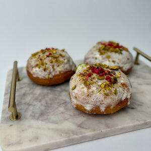 Wegański box pączków z nadzieniem pistacjowym 6 szt.