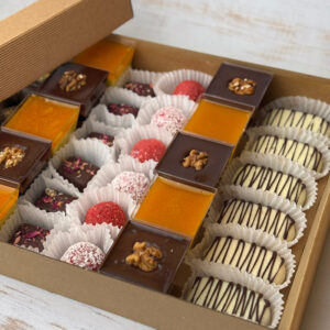 Wegański słodki Box NJZC 32 szt.